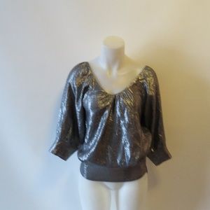 MADISON MARCUS GRAY/SILVER METALLIC TOP SZ XS
